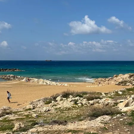 Sea View In Port Apartmán Paphos