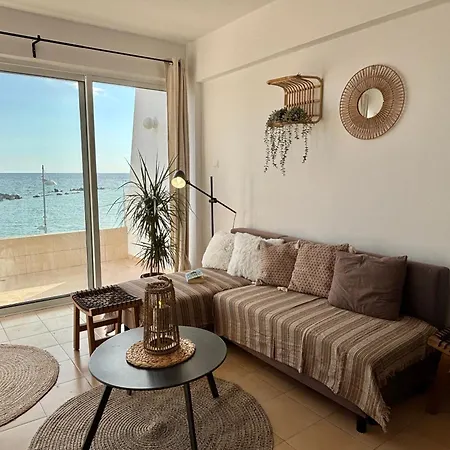 Sea View In Port Appartement *