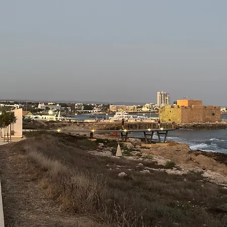 Appartement Sea View In Port Paphos